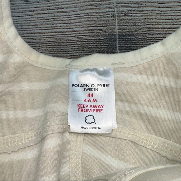 NWT Polarn O. Pyret White Winter Hat Size 4 To 6 Months - Picture 2 of 12
